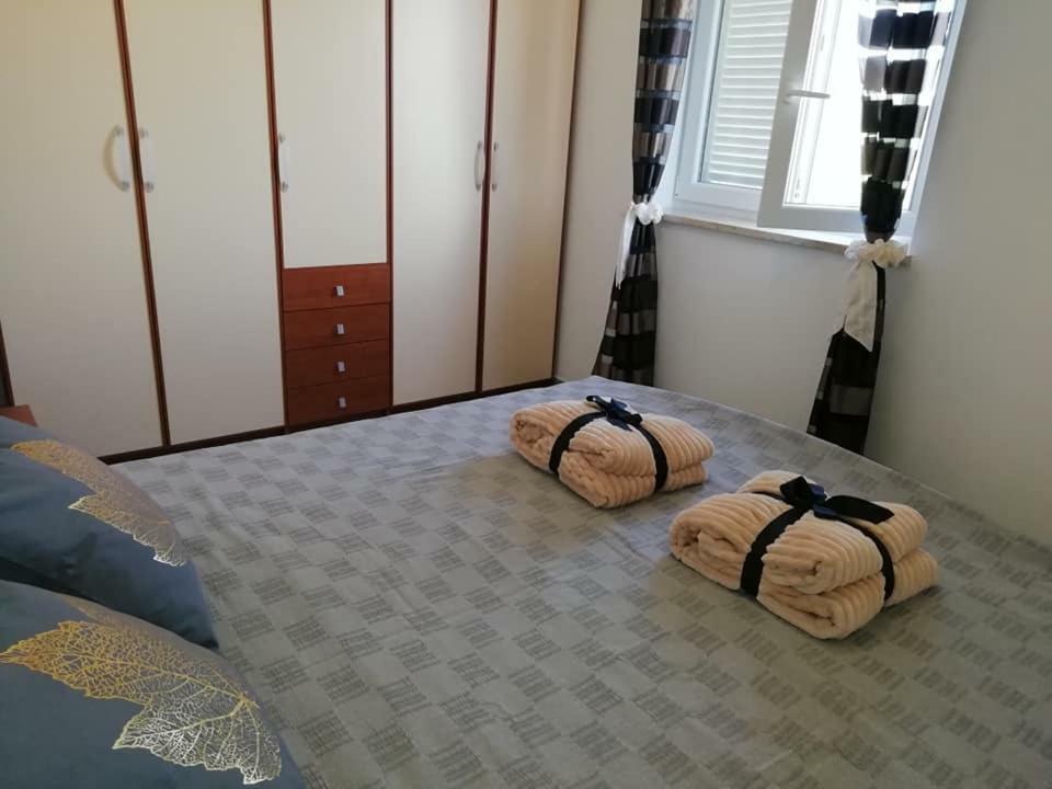 Apartment Sun & Sea クルク エクステリア 写真
