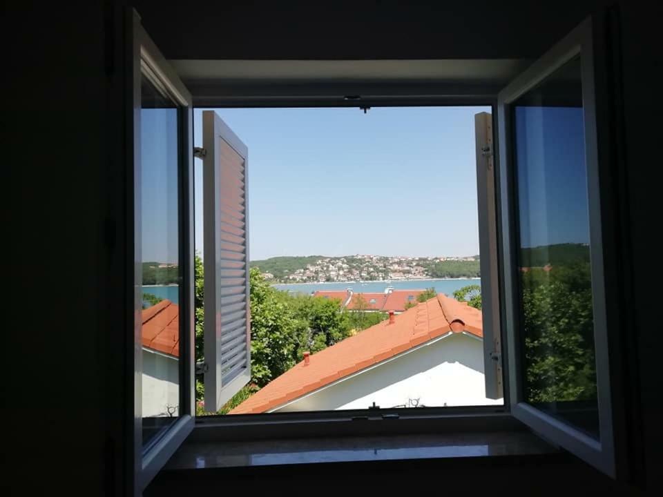 Apartment Sun & Sea クルク エクステリア 写真